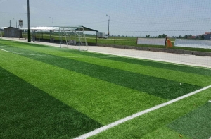 Mùa mưa, giải pháp nào cho sân bóng cỏ nhân tạo? Mùa mưa, giải pháp nào cho sân bóng cỏ nhân tạo?