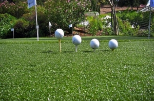 Mách bạn cách thi công sân golf mini tại nhà Mách bạn cách thi công sân golf mini tại nhà