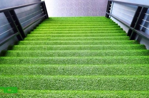 Quy trình trang trí cầu thang độc đáo với cỏ nhân tạo Quy trình trang trí cầu thang độc đáo với cỏ nhân tạo