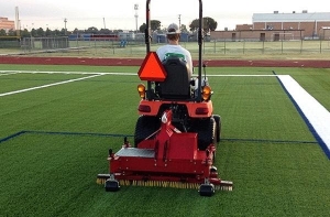 Hướng dẫn cách bảo dưỡng cỏ nhân tạo sân bóng Hướng dẫn cách bảo dưỡng cỏ nhân tạo sân bóng