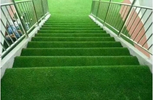 Các bước dán cỏ nhân tạo cho cầu thang hiệu quả Các bước dán cỏ nhân tạo cho cầu thang hiệu quả