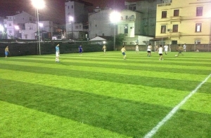 Cách kéo dài thời gian sử dụng sân bóng cỏ nhân tạo hiệu quả Cách kéo dài thời gian sử dụng sân bóng cỏ nhân tạo hiệu quả