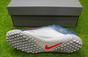 Bí quyết chọn lựa giày đá bóng đạt tiêu chuẩn và phù hợp nhất hiện nay Bí quyết chọn lựa giày đá bóng đạt tiêu chuẩn và phù hợp nhất hiện nay