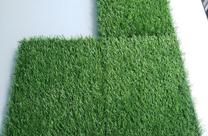 Những ưu nhược điểm của sản phẩm cỏ nhân tạo hiện nay Những ưu nhược điểm của sản phẩm cỏ nhân tạo hiện nay